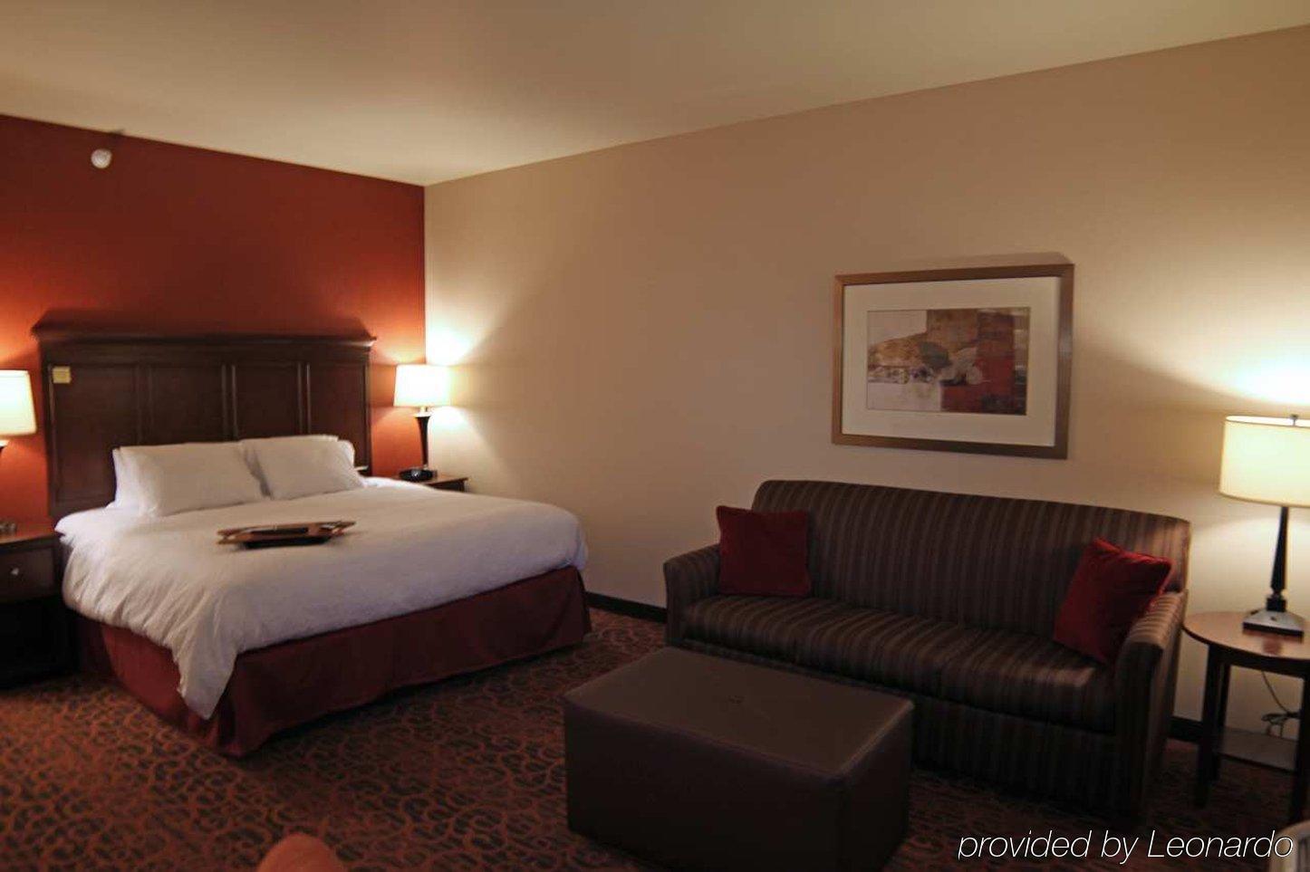 Hampton Inn&Suites Grand Forks Exterior foto